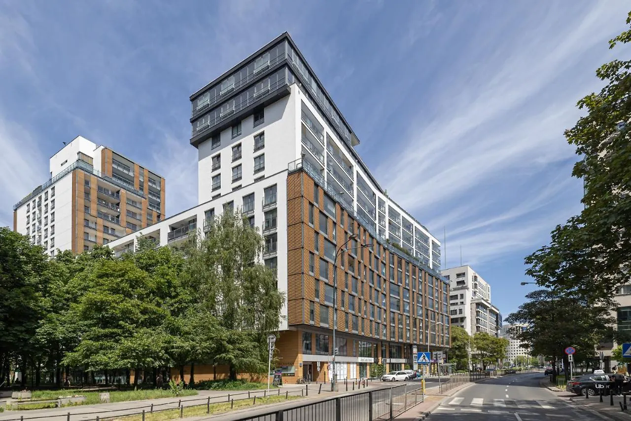 Ecru 3-Bedroom Luxurious Apartment Wwa21 Warsaw